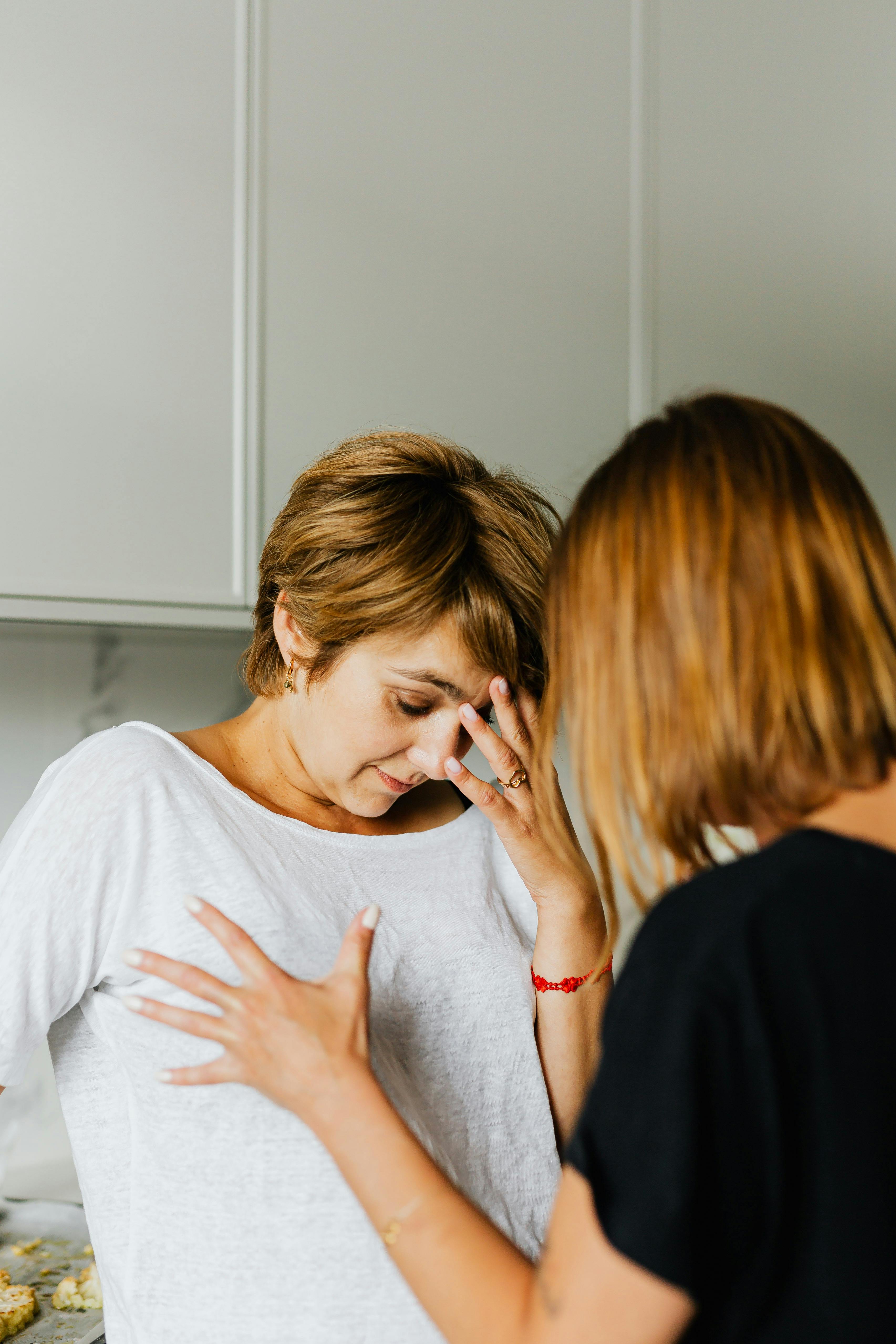 Dos mujeres discutiendo | Fuente: Pexels