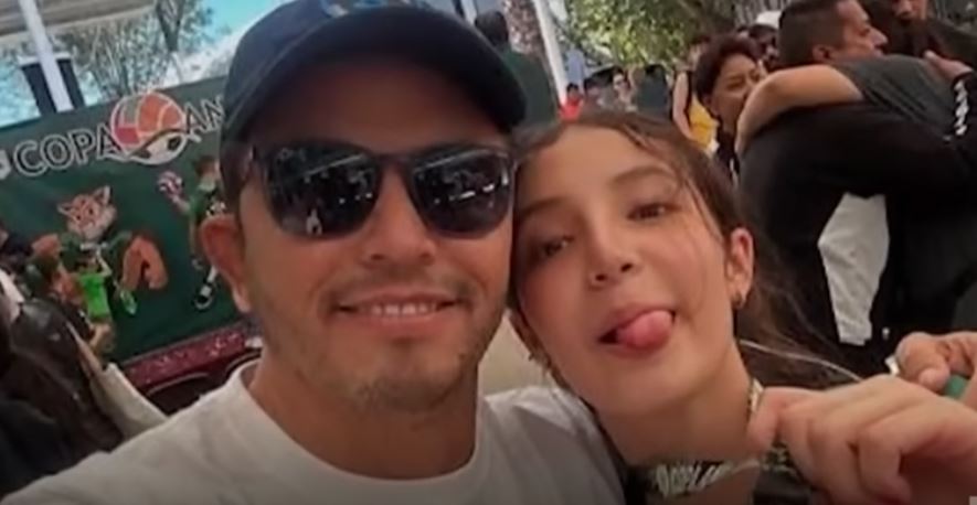 Paloma Nicole junto a su padre | Fuente: YouTube/NoticiasTelemundo