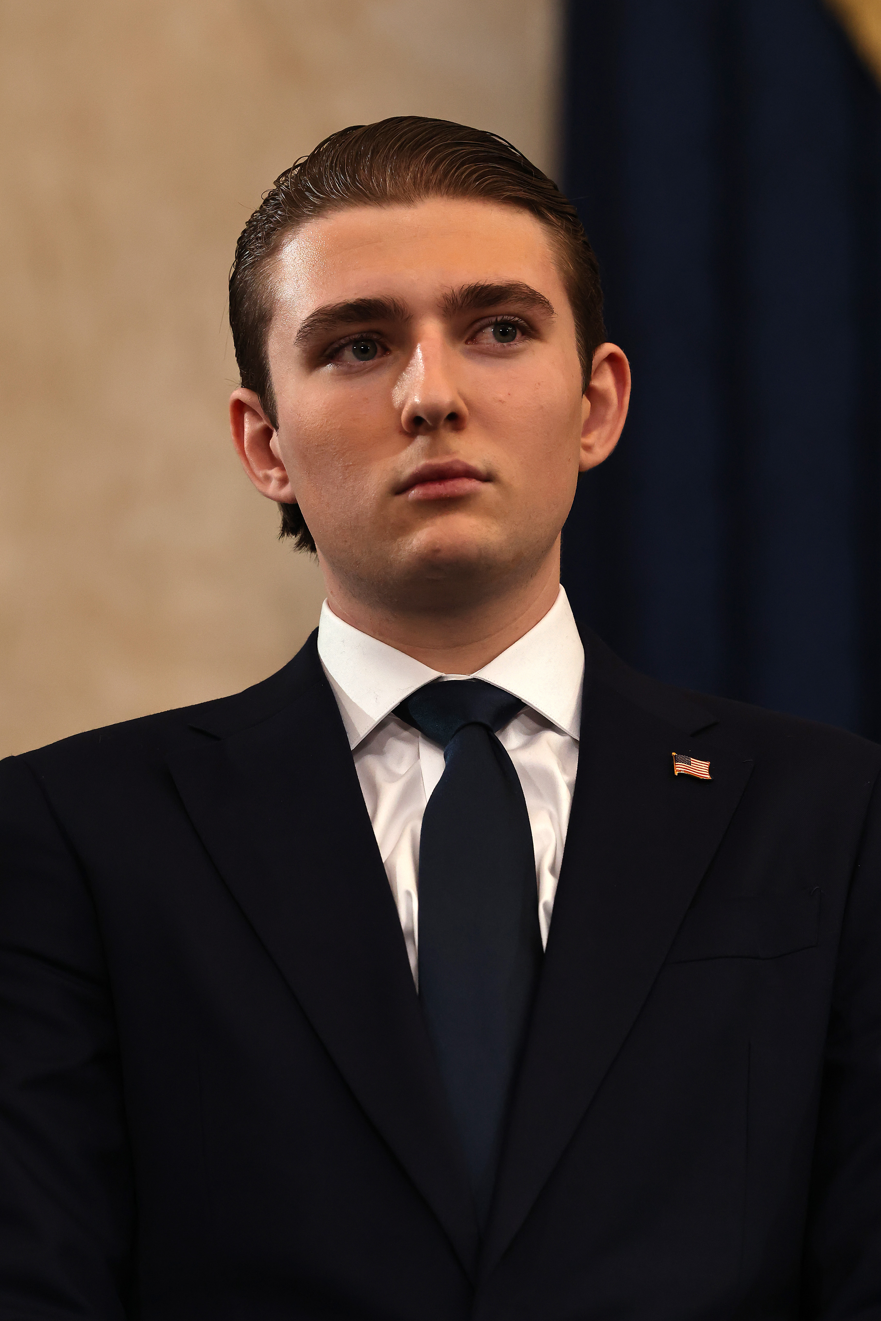 Barron Trump durante el desfile inaugural dentro del Capital One Arena, en Washington, DC, el 20 de enero de 2025 | Fuente: Getty Images