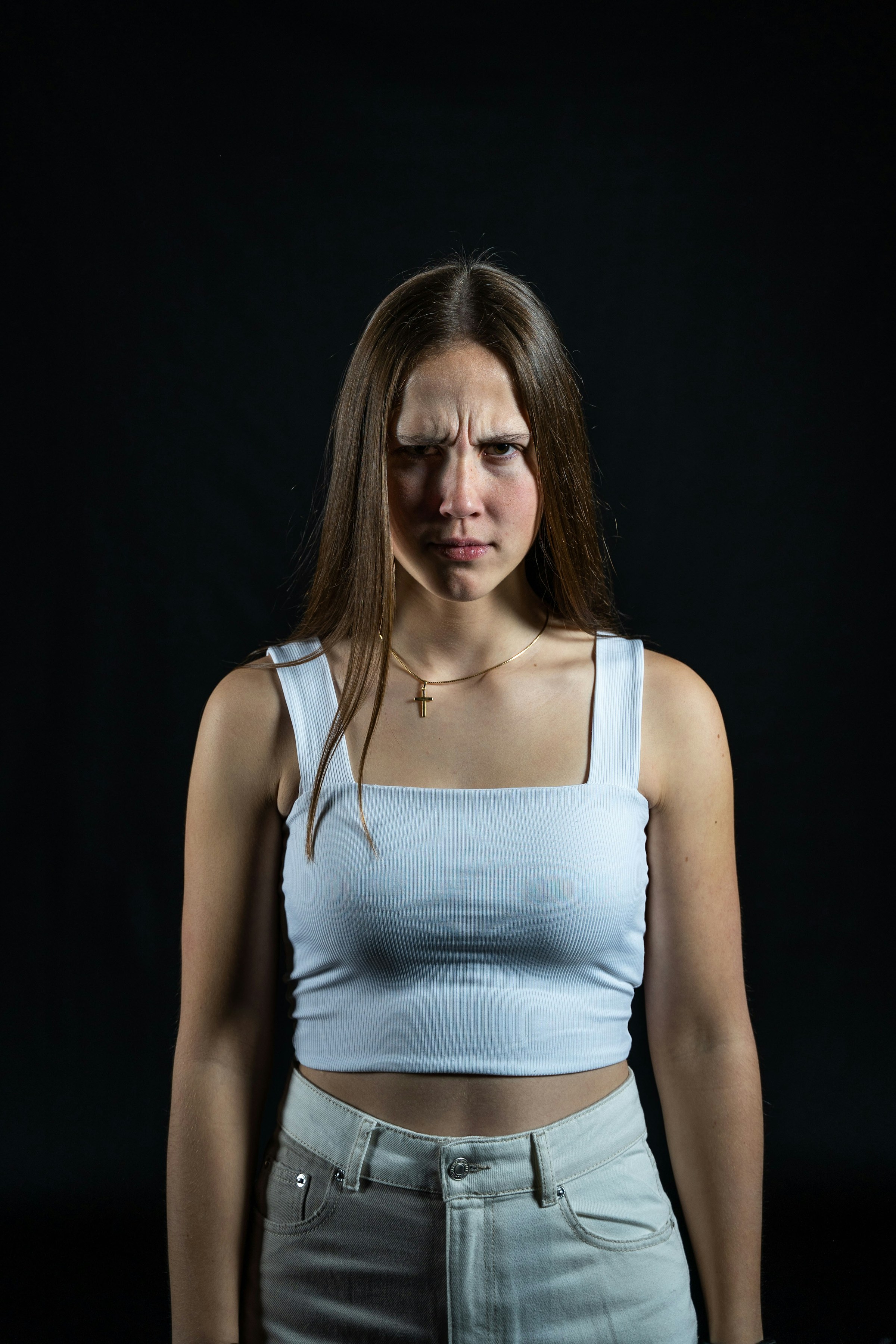 Una joven enfadada | Fuente: Unsplash