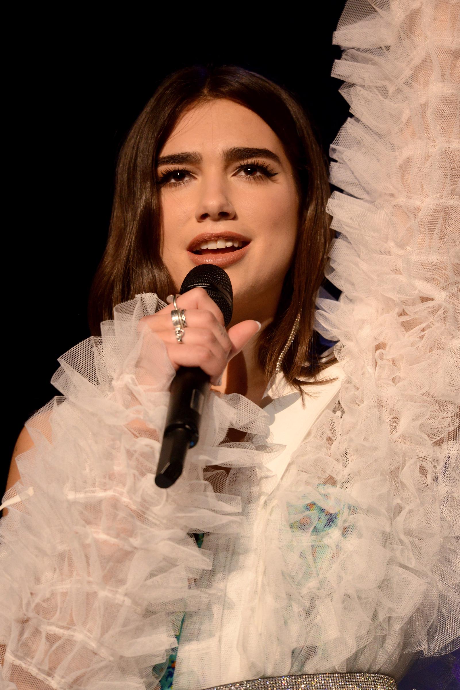 La superestrella actuando en los BBC Radio 1 Teen Awards 2017 en el Wembley Arena el 22 de octubre en Londres, Inglaterra. | Fuente: Getty Images