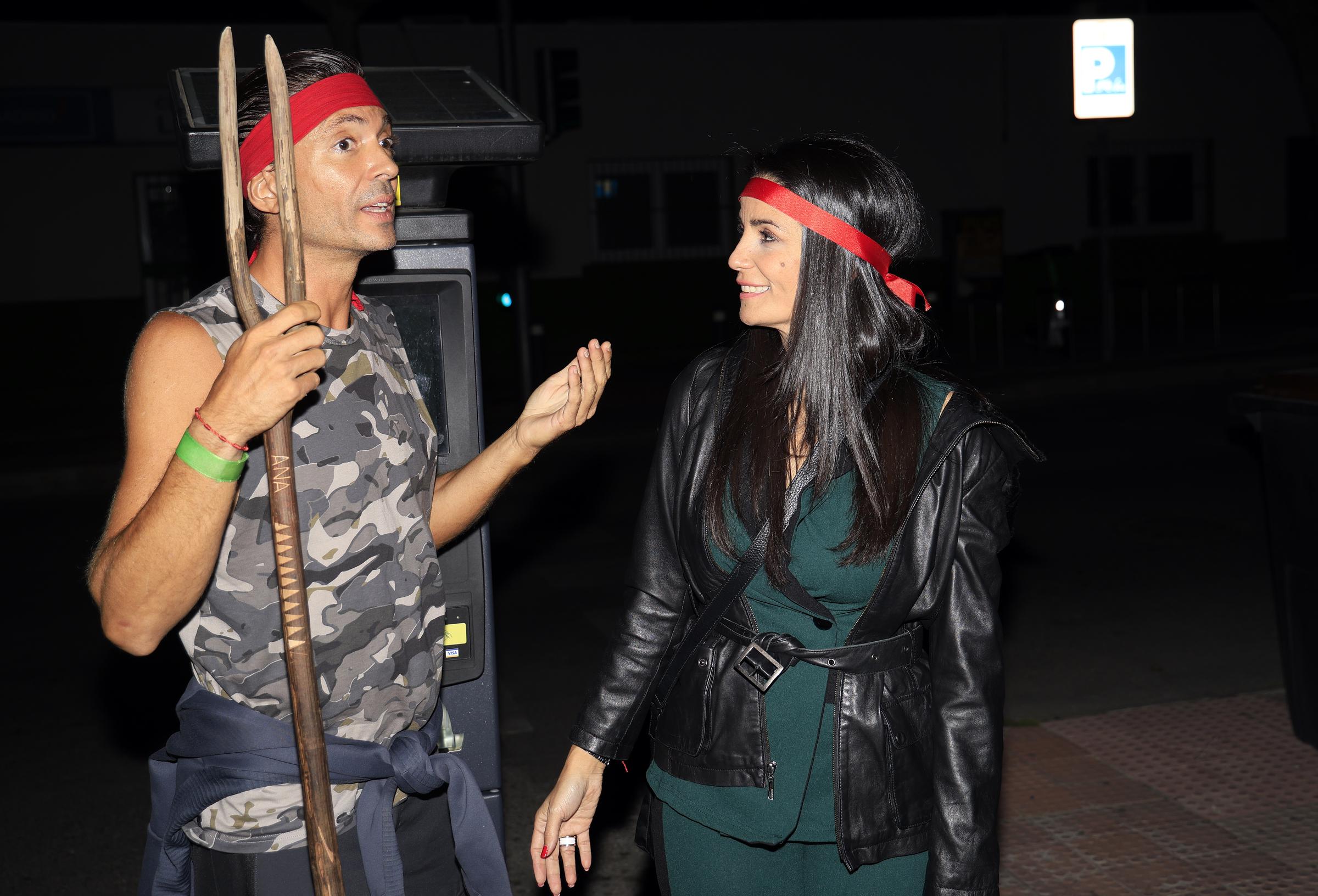 Ángel Cristo Jr. es visto con Ana Herminia tras su regreso de "Supervivientes" el 26 de mayo de 2024, en Madrid, España. | Fuente: Getty Images