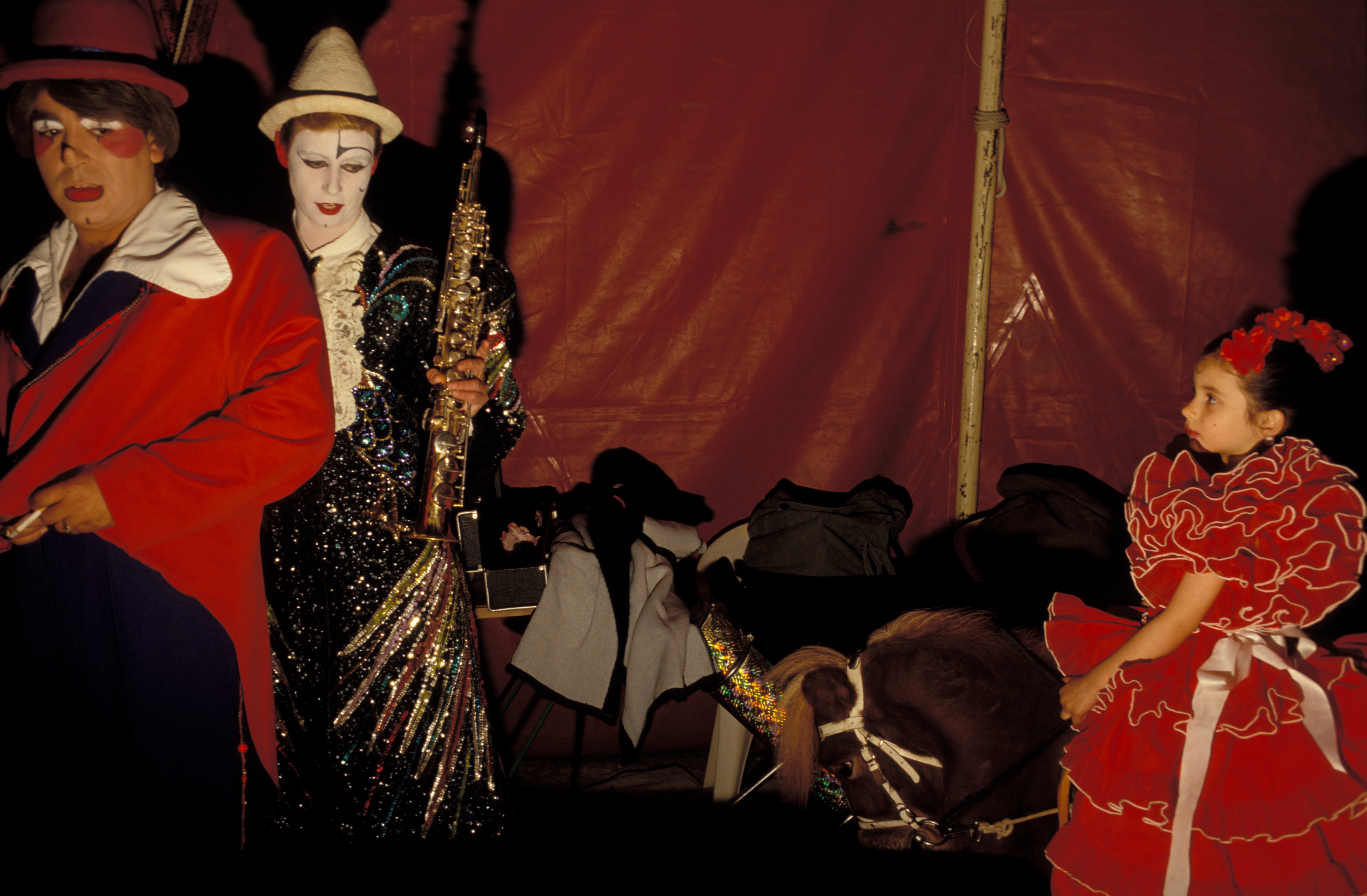 Artistas en el circo de Ángel Cristo, 01 de enero de 1996. | Fuente: Getty Images