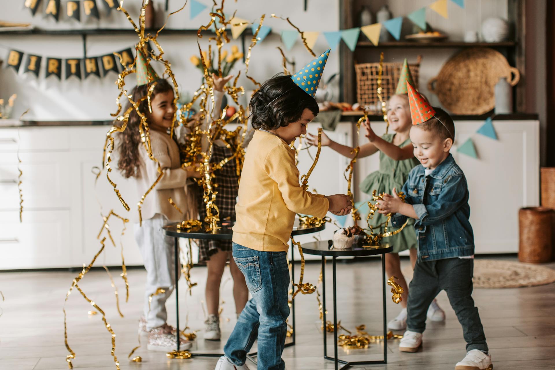 Niños en una fiesta de cumpleaños | Fuente: Pexels