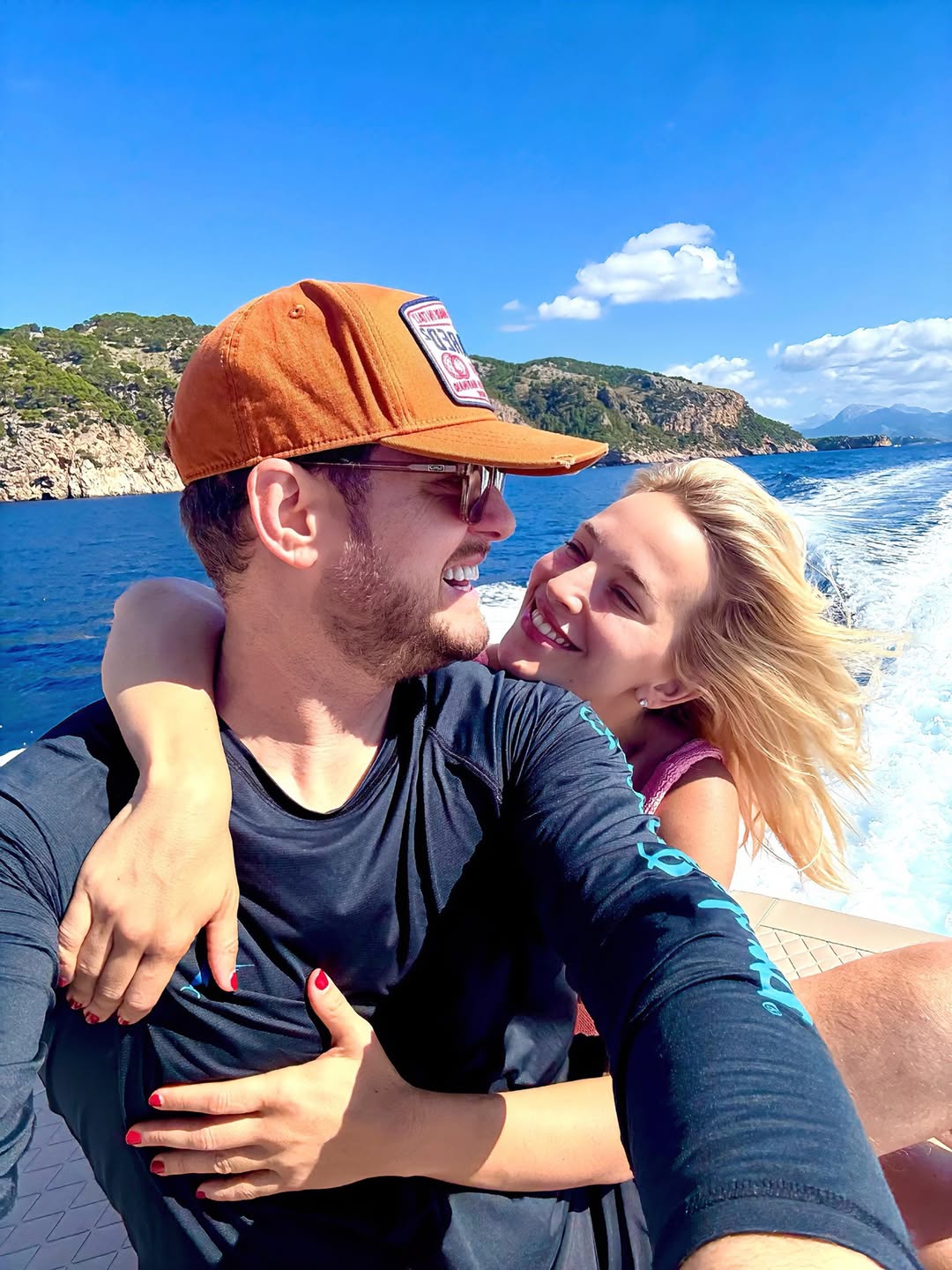 Luisana Lopilato y Michael Bublé disfrutando juntos | Fuente: Instagram/luisanalopilato