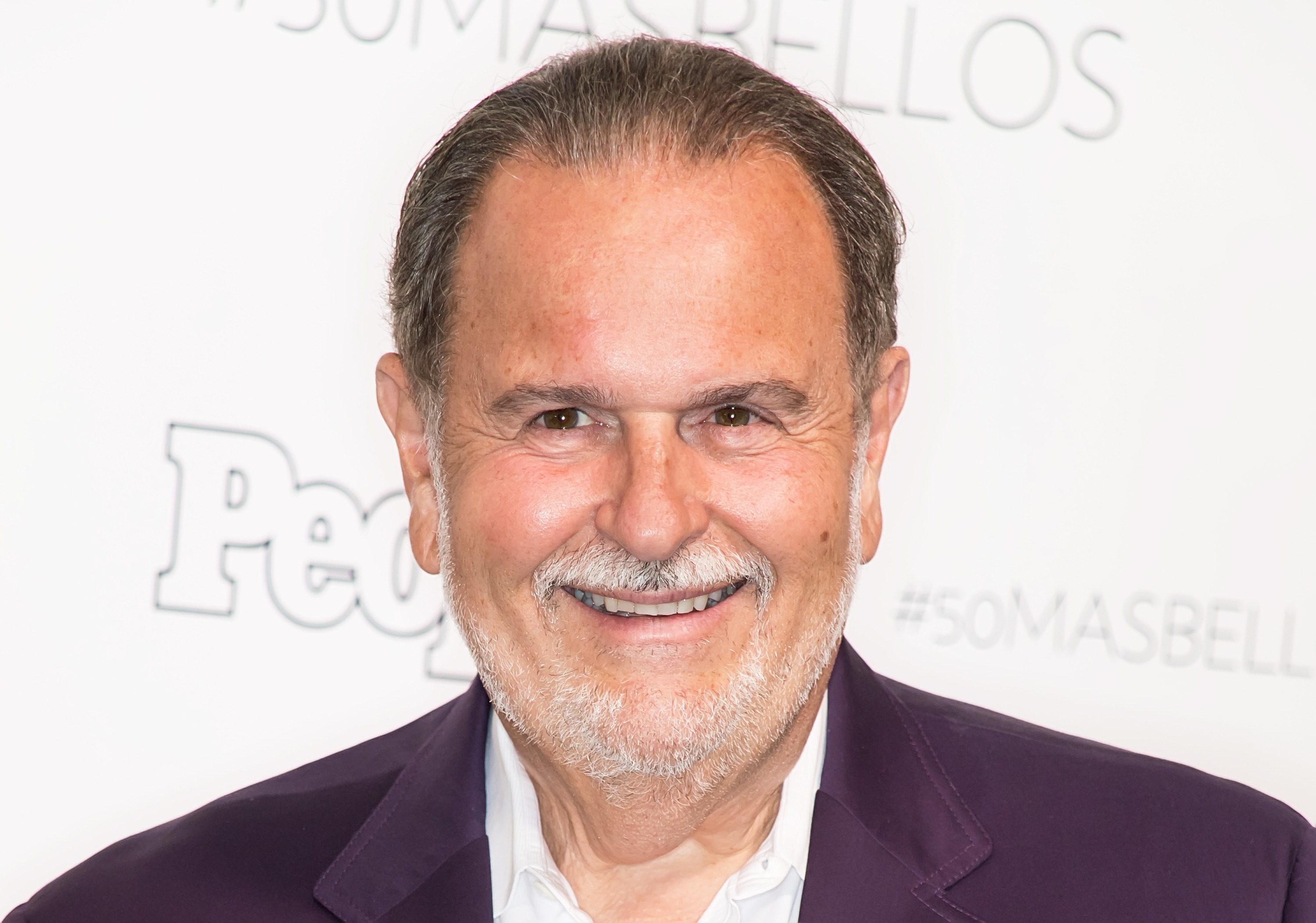 Raúl De Molina llega a la Gala de los 50 Más Bellos de People en Español 2017 en Espace el 16 de mayo de 2017 en Nueva York. | Fuente: Getty Images