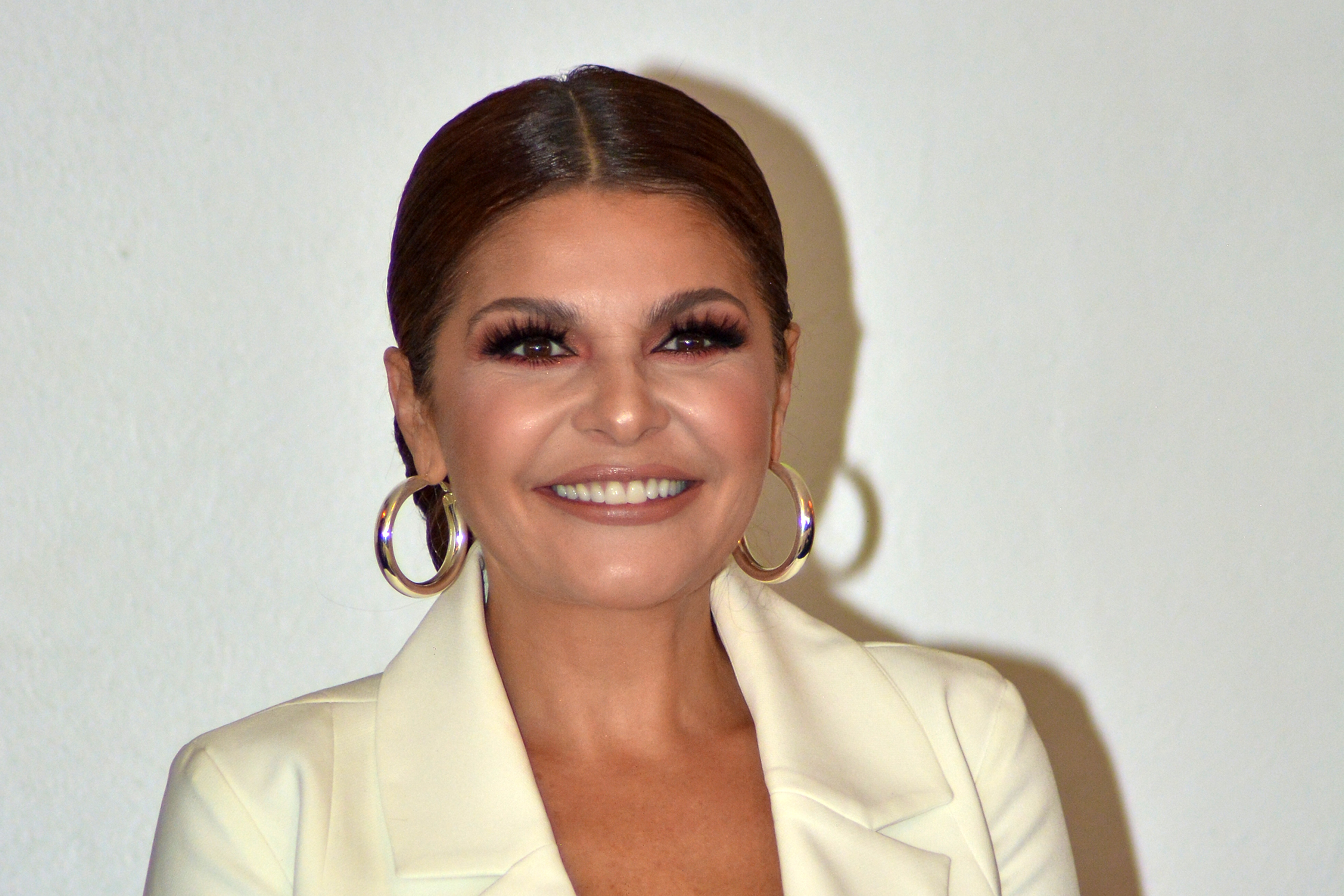 Itatí Cantoral durante la rueda de prensa para presentar la obra "Sola en la Oscuridad" en el restaurante Arroyo el 19 de septiembre de 2021 en Ciudad de México, México. | Fuente: Getty Images