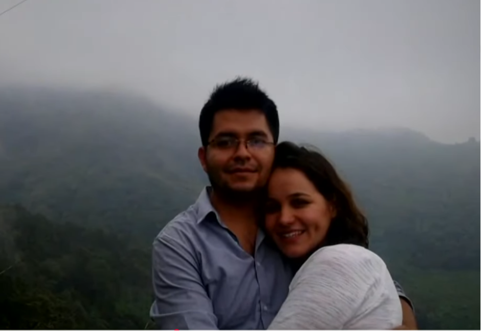 Cristina Calvillo Tovar (37) y Julián García Pimentel | Fuente: YouTube/Imagen Noticias