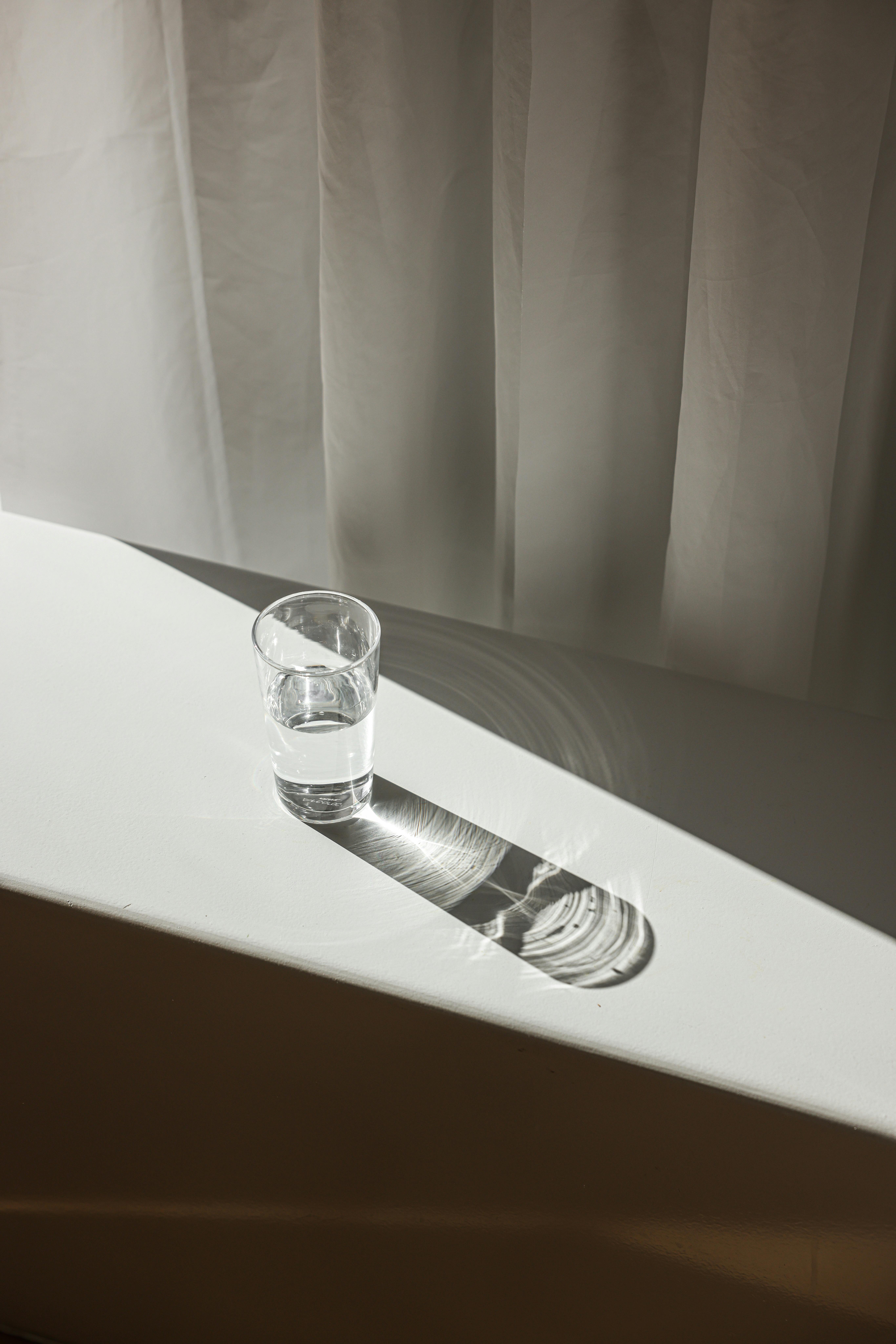 Un vaso de agua | Fuente: Pexels