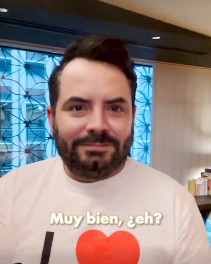 José Eduardo Derbez preparando una sorpresa por el cumpleaños de Eugenio Derbez | Fuente: Facebook/Eugenio Derbez