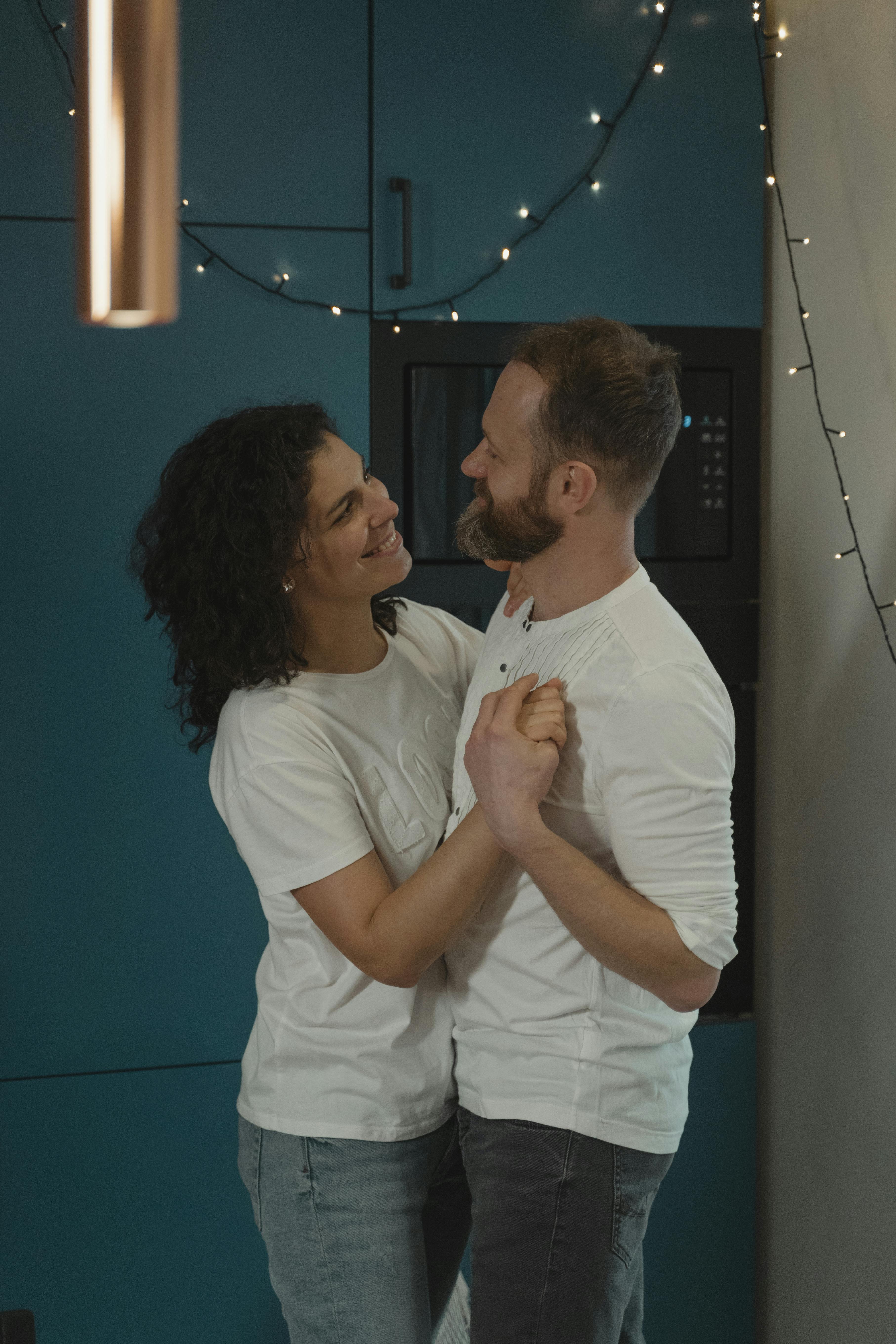 Una pareja feliz | Fuente: Pexels