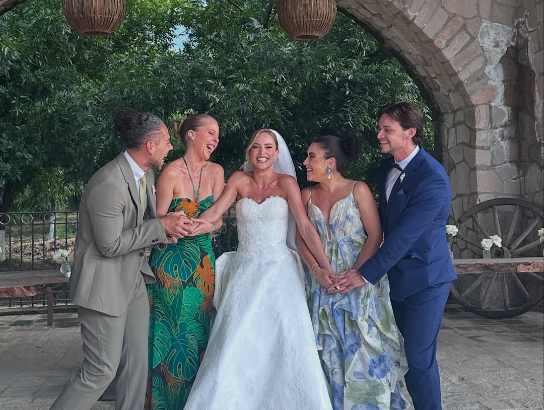 La boda de Mane de la Parra y Ligia Uriarte. | Foto: instagram.com/fersagreeb