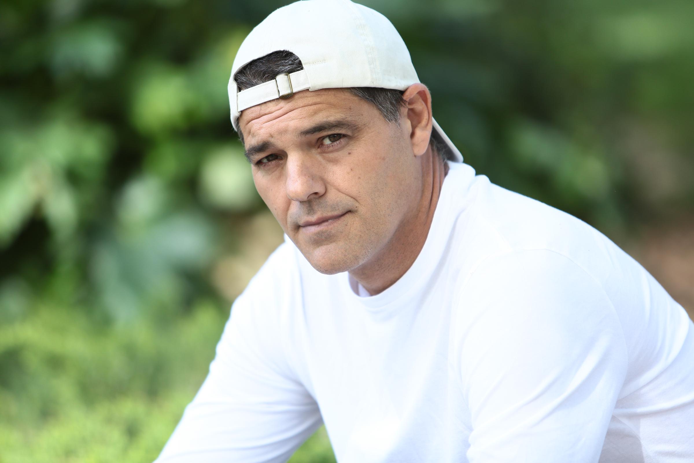Frank Cuesta presenta “Wild Frank Gorilas” en el Parque del Retiro el 25 de abril de 2018 en Madrid, España. | Fuente: Getty Images