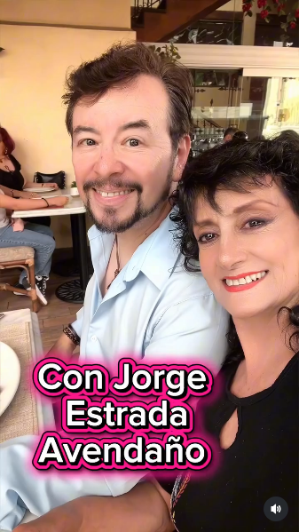 Rosita Bouchot junto a su esposo Jorge Estrada Avendaño festejando su cumpleaños | Fuente: Instagram/ rositabouchot