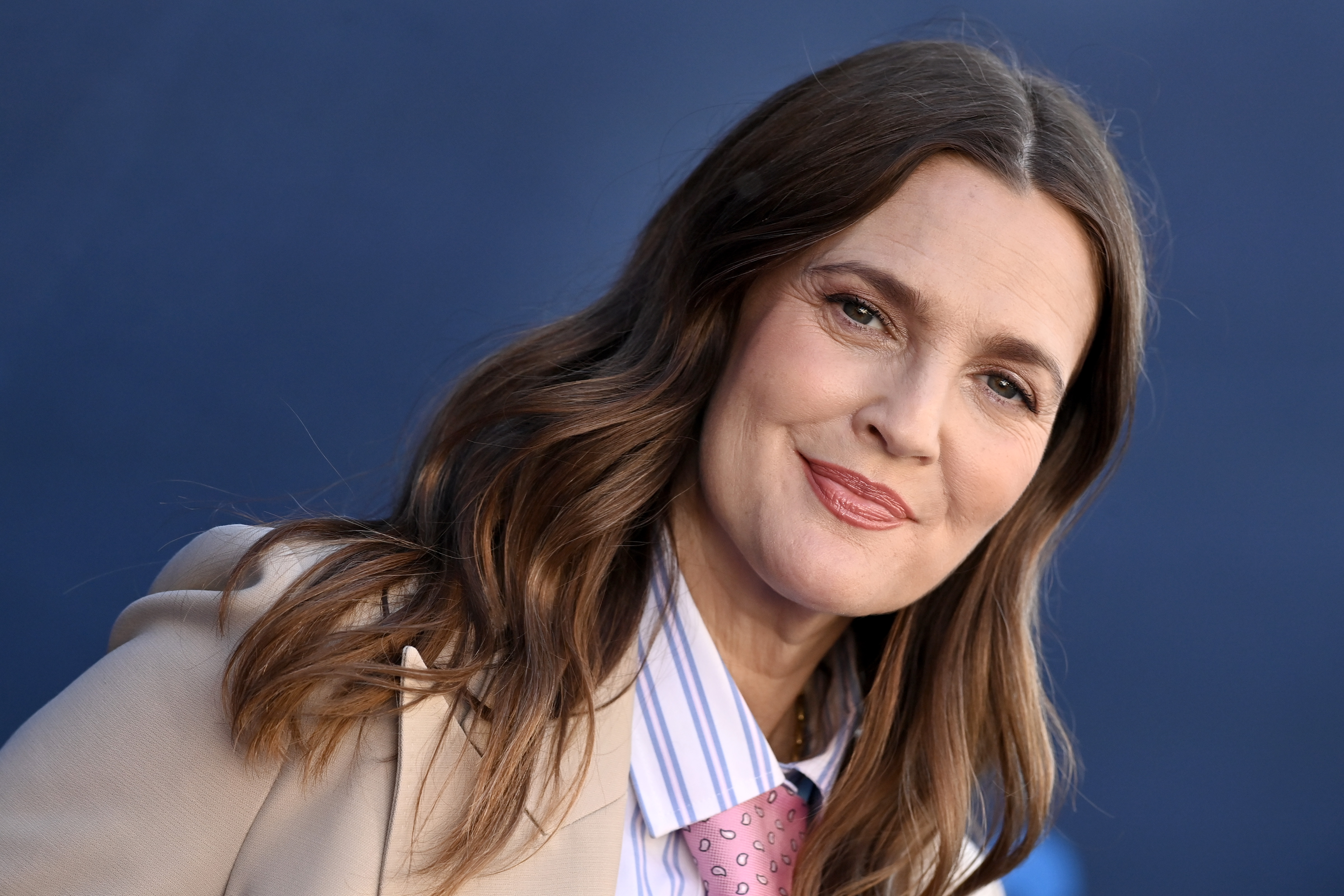 Drew Barrymore en el CBS Fest en los Estudios Paramount el 7 de mayo de 2025 en Los Ángeles, California.
