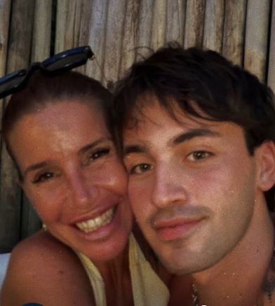 Florencia Peña junto a Toto Otero | Fuente: Facebook/ultimochisme