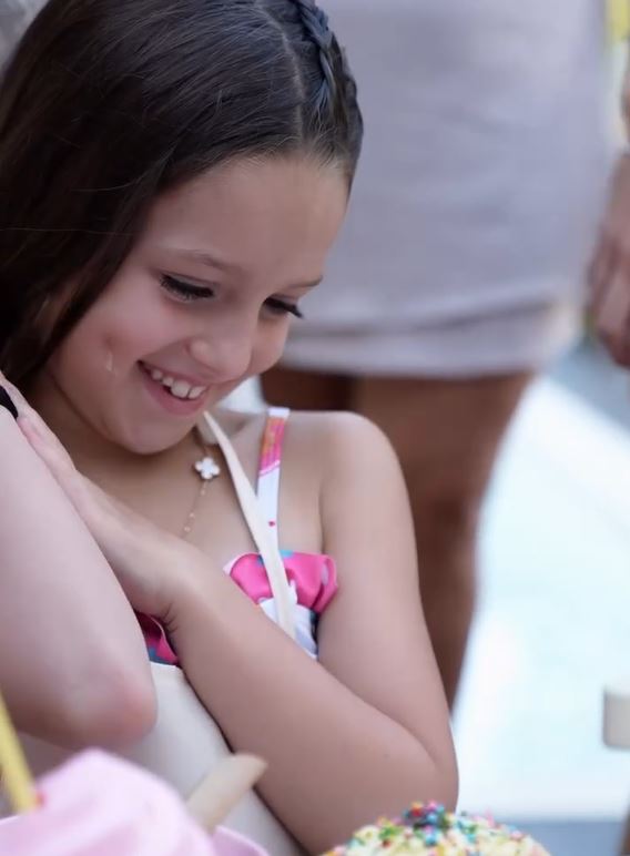 Actividades de pastelería en el cumpleaños de Francesca, la hija de Cami Homs | Fuente: Instagram/camihoms