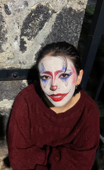Marian Izaguirre con maquillaje de payasita en su último video de TikTok | Fuente: TikTok/marianizaguirrep