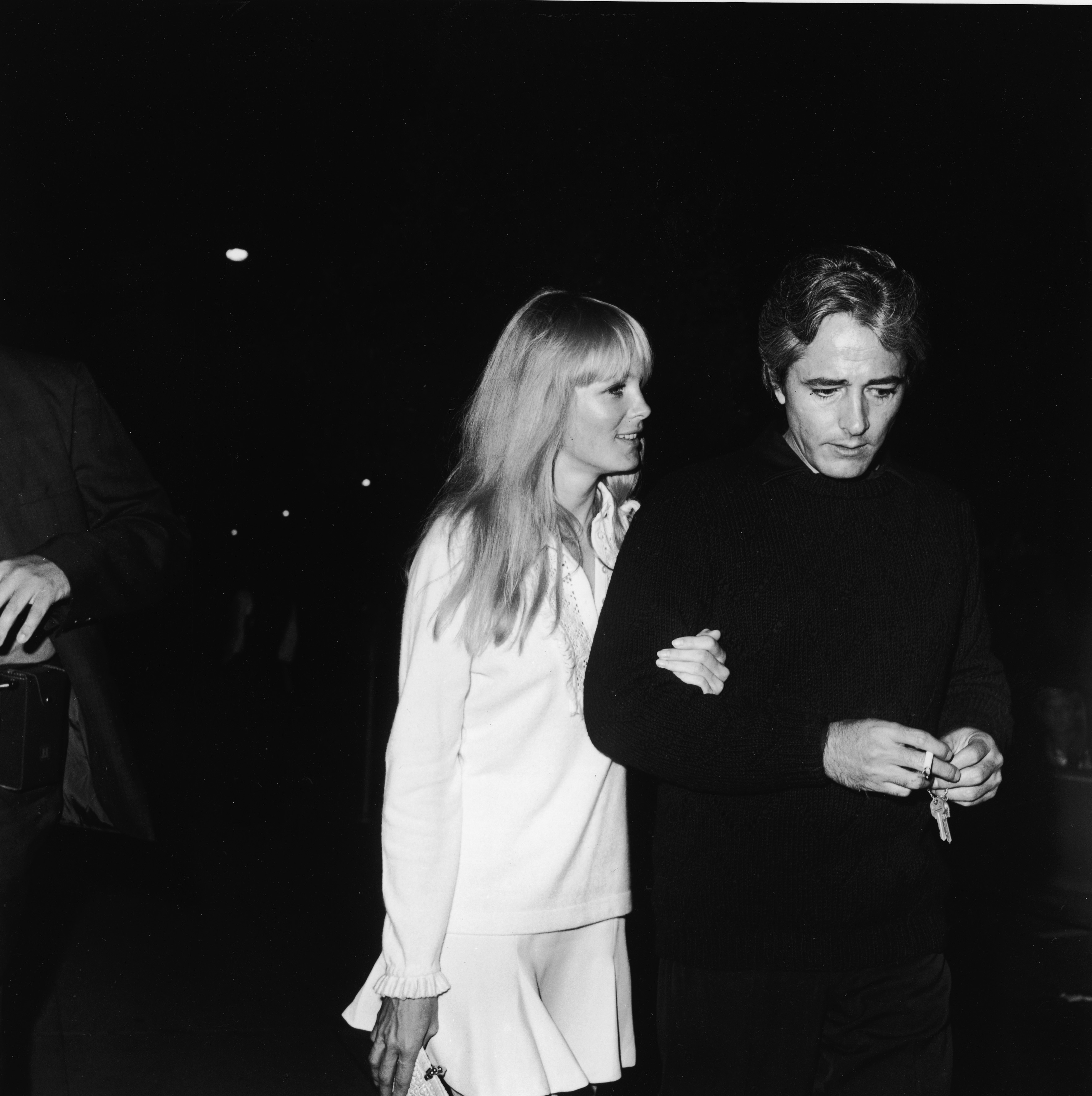 La actriz y John Derek en la fiesta de aniversario del Daisy Club el 23 de octubre de 1968 | Fuente: Getty Images