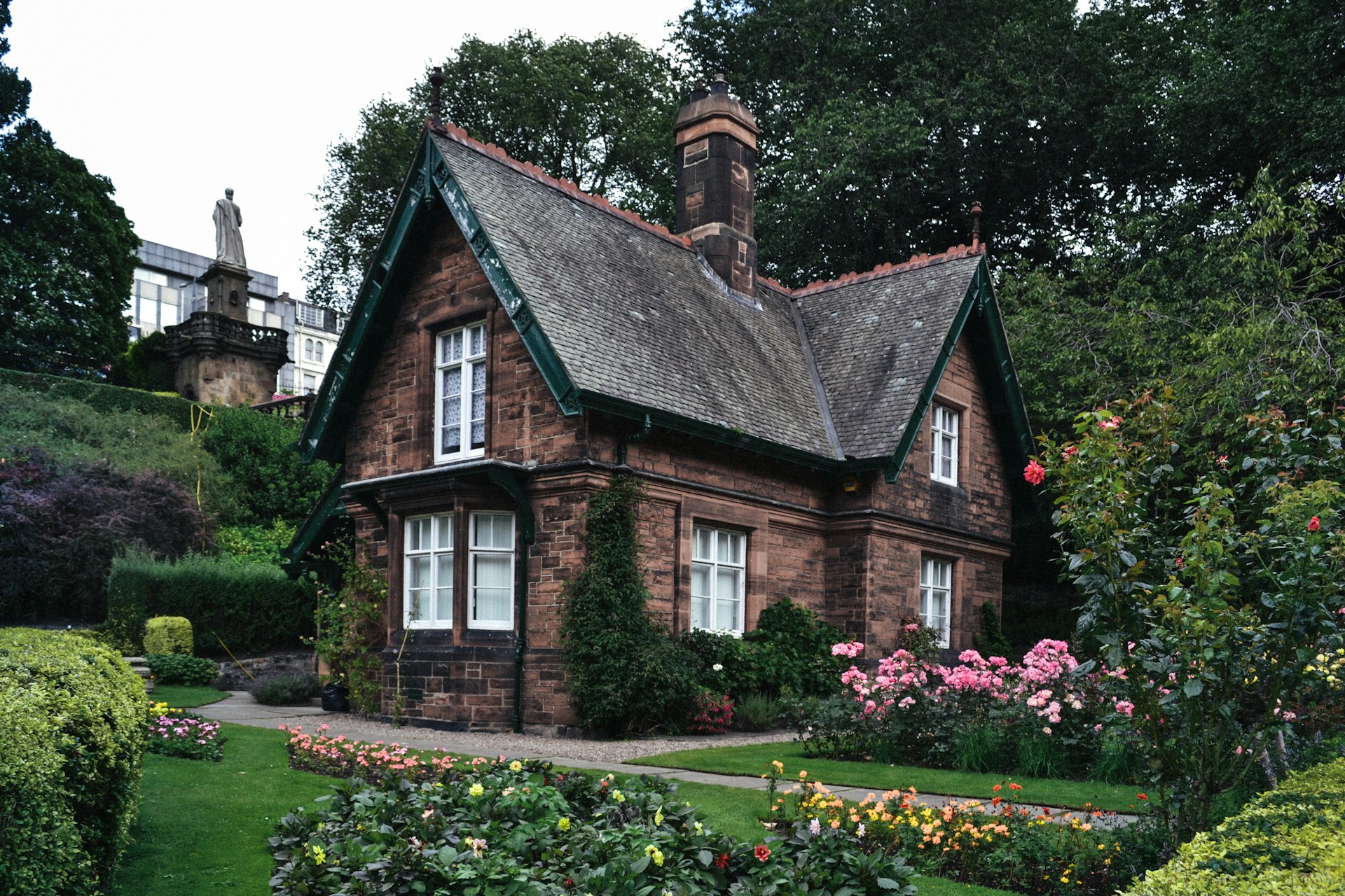 Una casa enclavada en un hermoso paisaje | Fuente: Unsplash