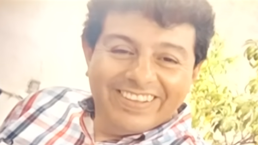 Roberto Hernández sonriendo | Fuente: YouTube/Imagen Noticias