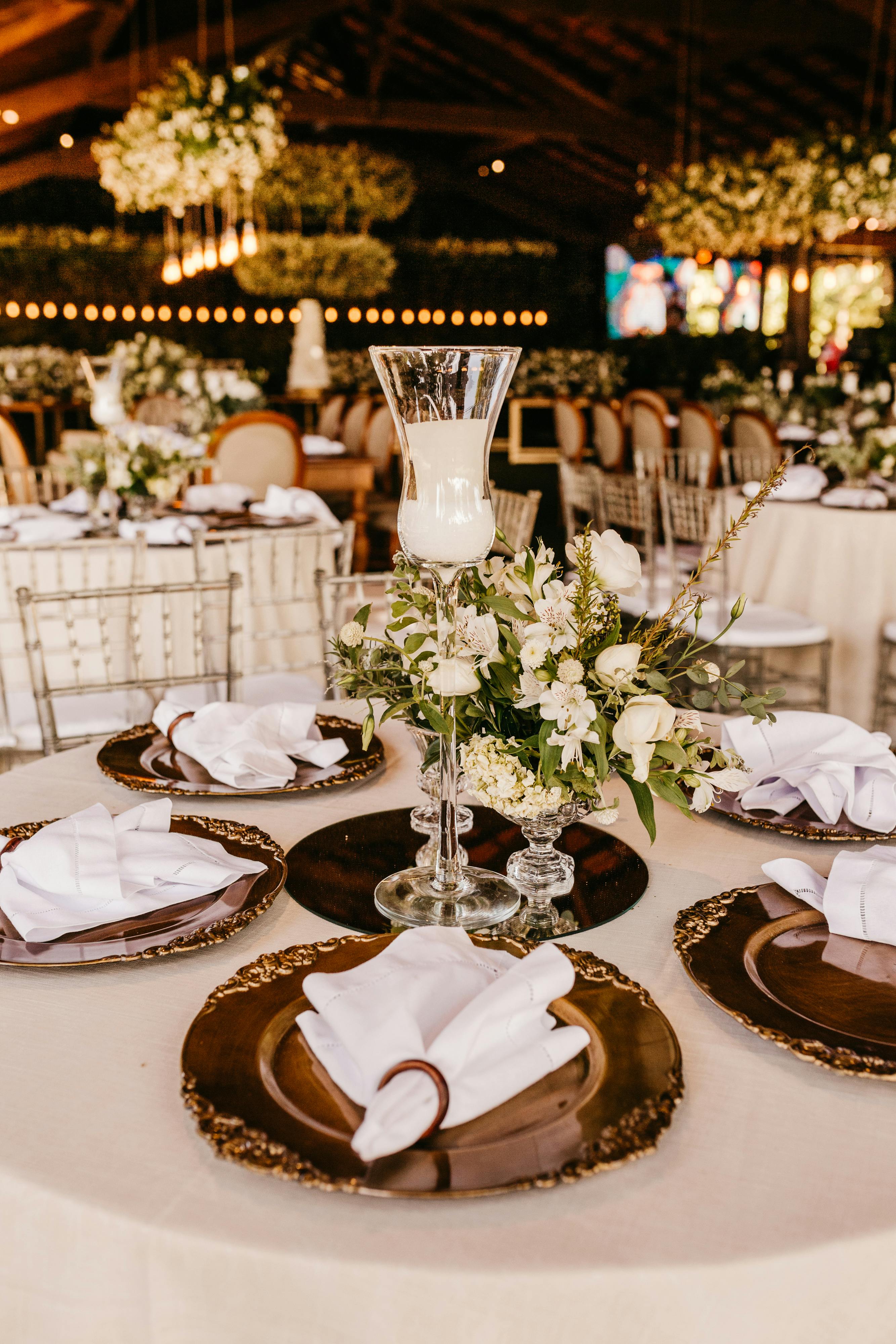 Un banquete de boda decorado | Fuente: Pexels