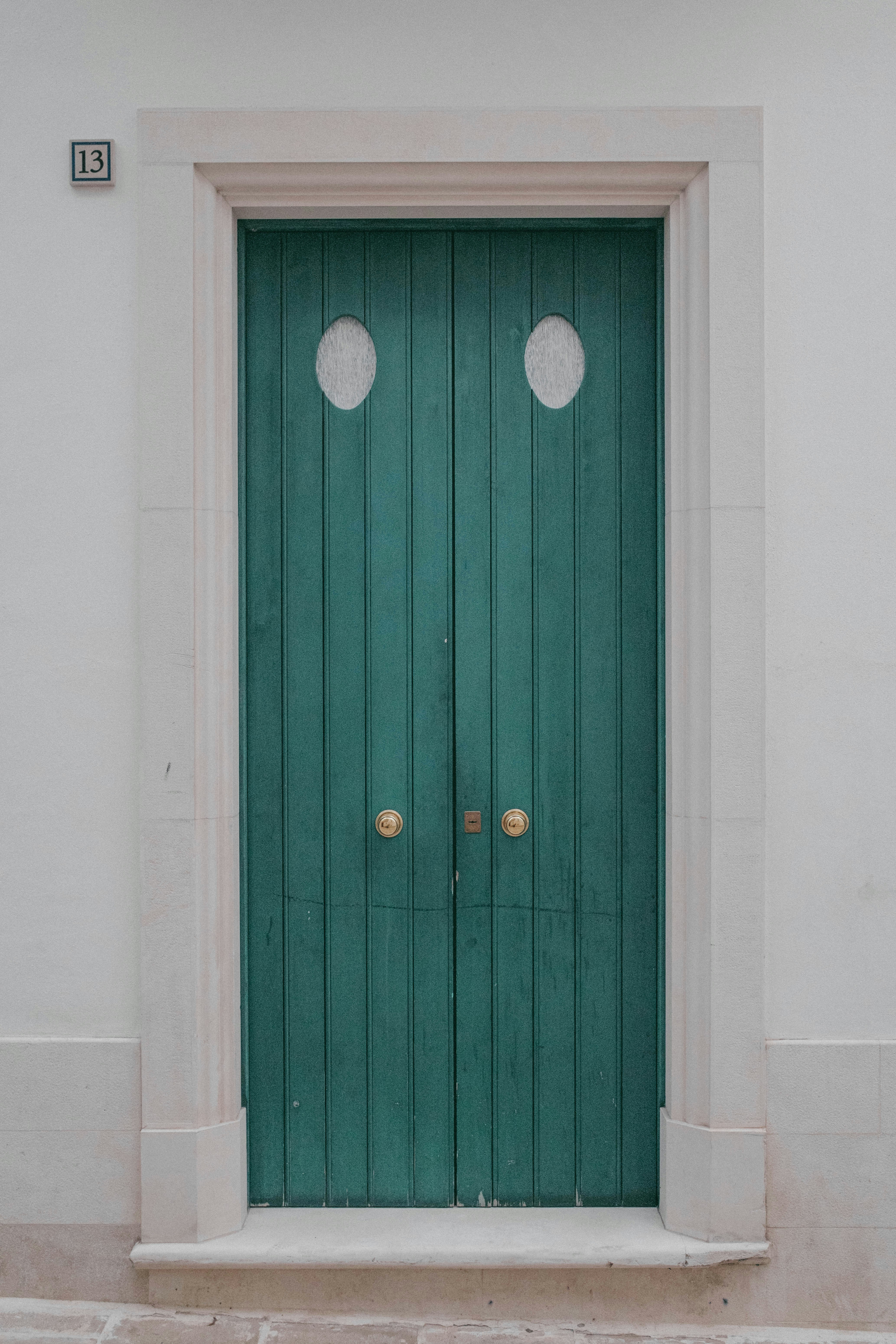 Una puerta cerrada | Fuente: Unsplash