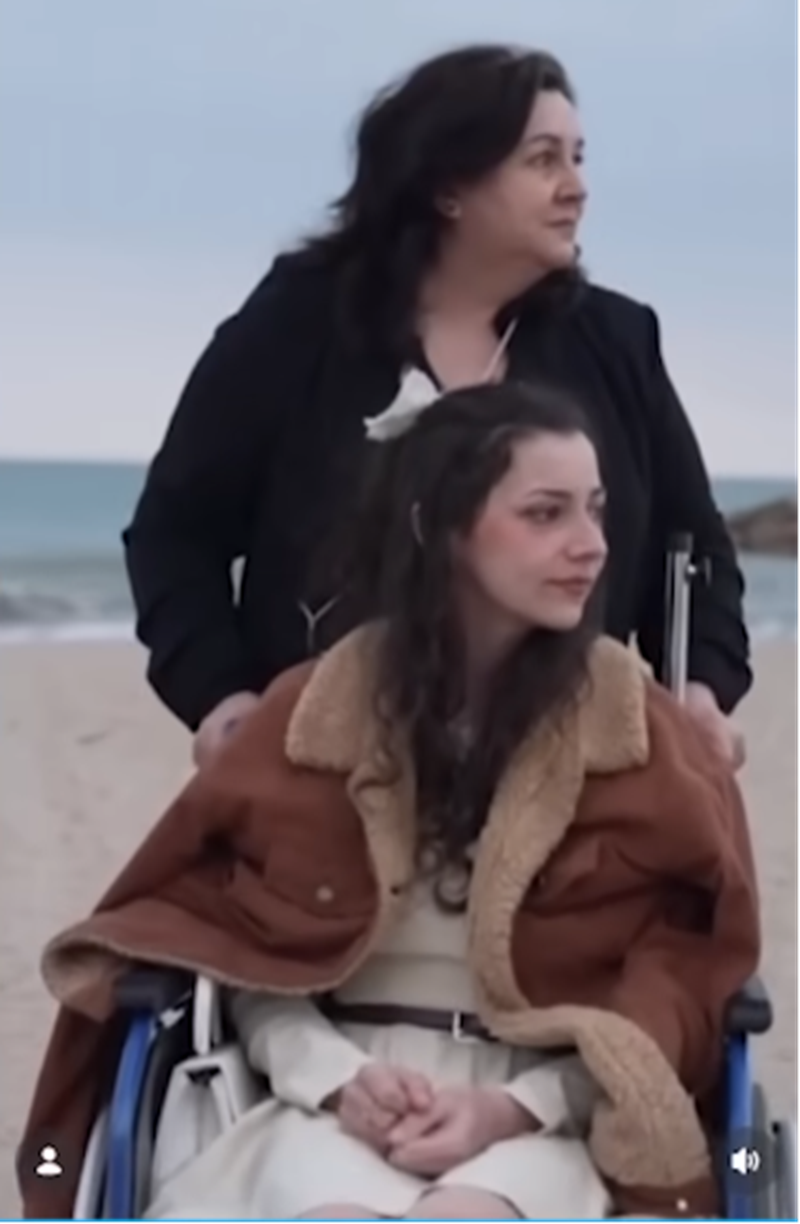 Noelia Castillo Ramos junto a su madre, Yolanda Ramos | Fuente: YouTube/Blu Radio