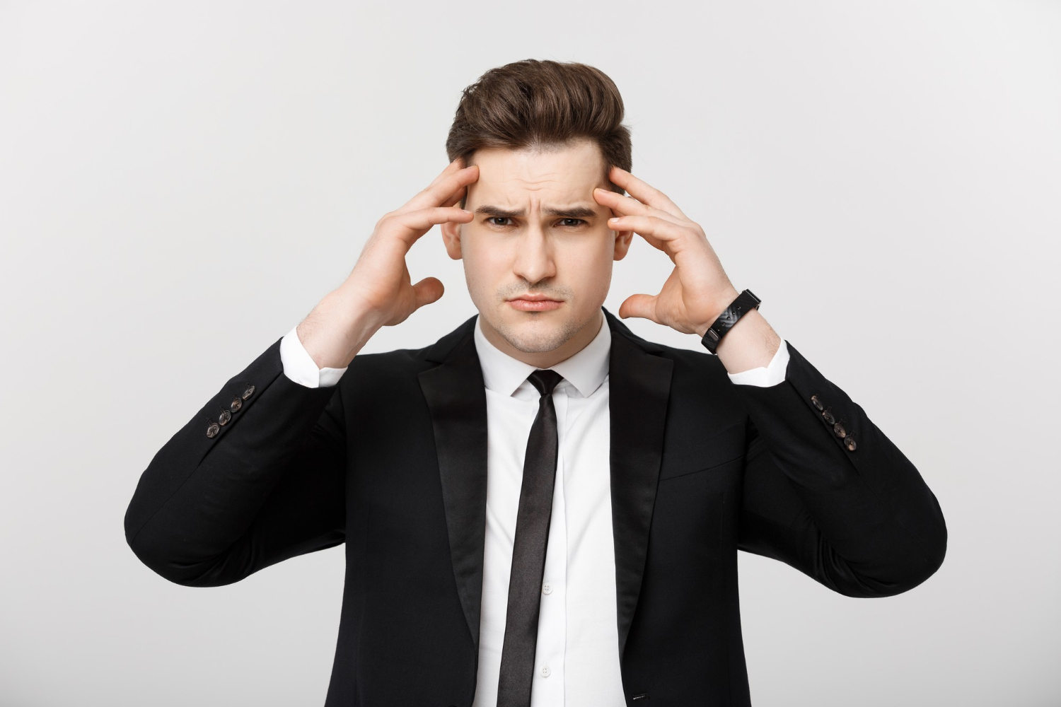 Un hombre estresado | Fuente: Freepik