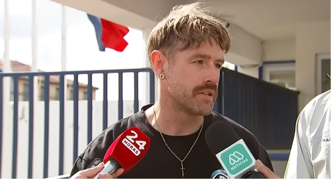 Christian Aldridge, superviviente de la tragedia en el Parque Nacional Torres del Paine en la Región de Magallanes de Chile, en el sur de Chile | Fuente: YouTube/Meganoticias