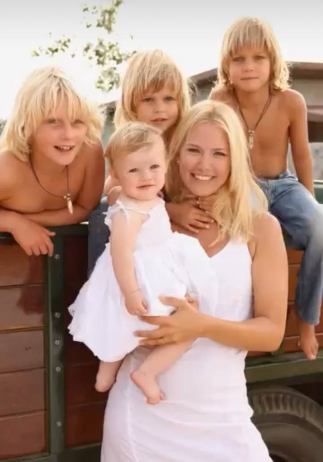 Valeria Mazza con sus hijos | Fuente: Instagram/valeriamazzaok
