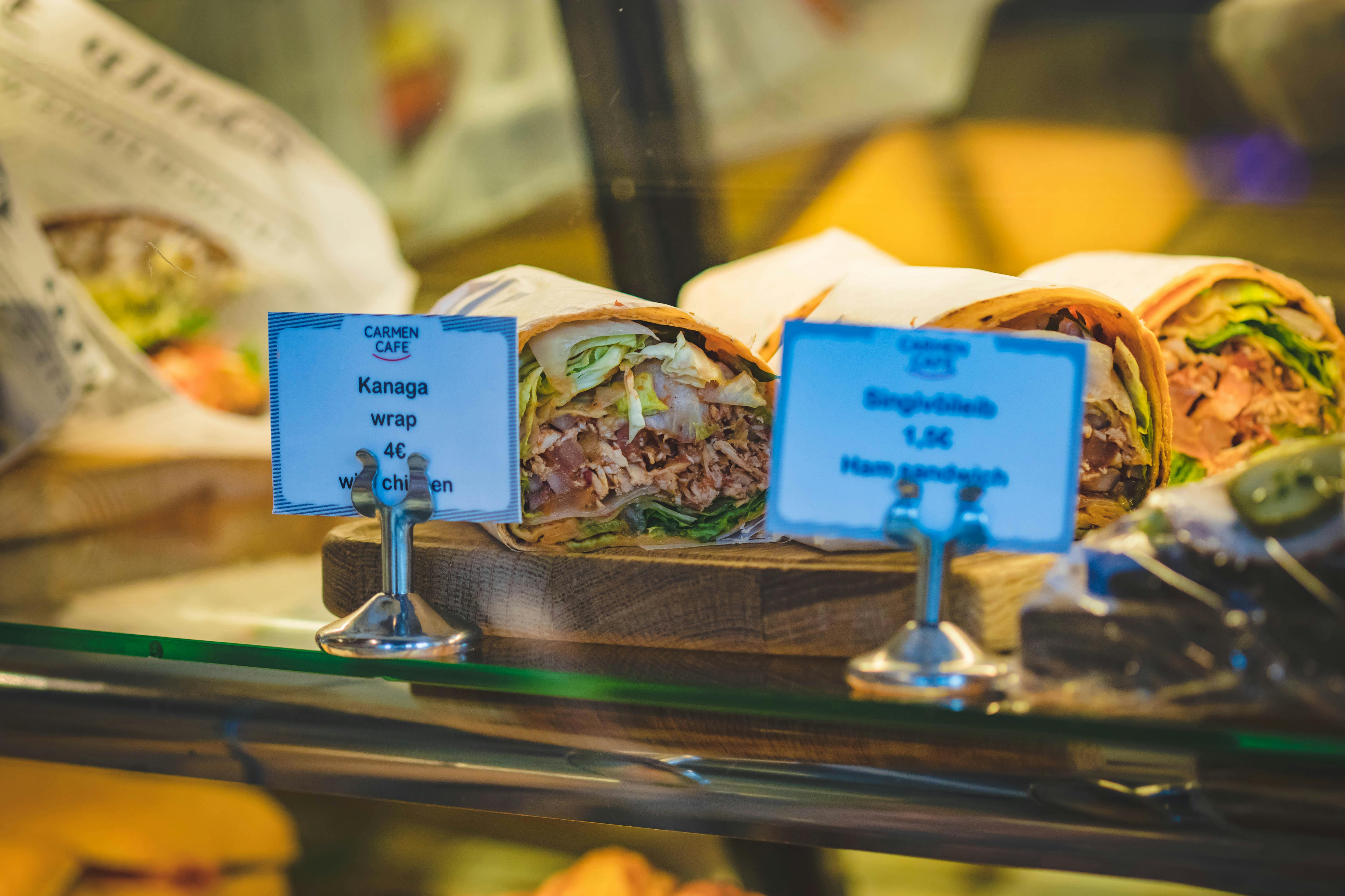 El interior de una tienda | Fuente: Pexels