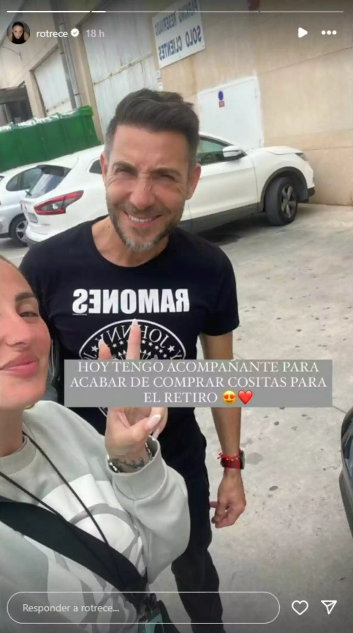 Rocío Flores junto a su padre, Antonio David Flores | Fuente: Instagram Stories/rotrece