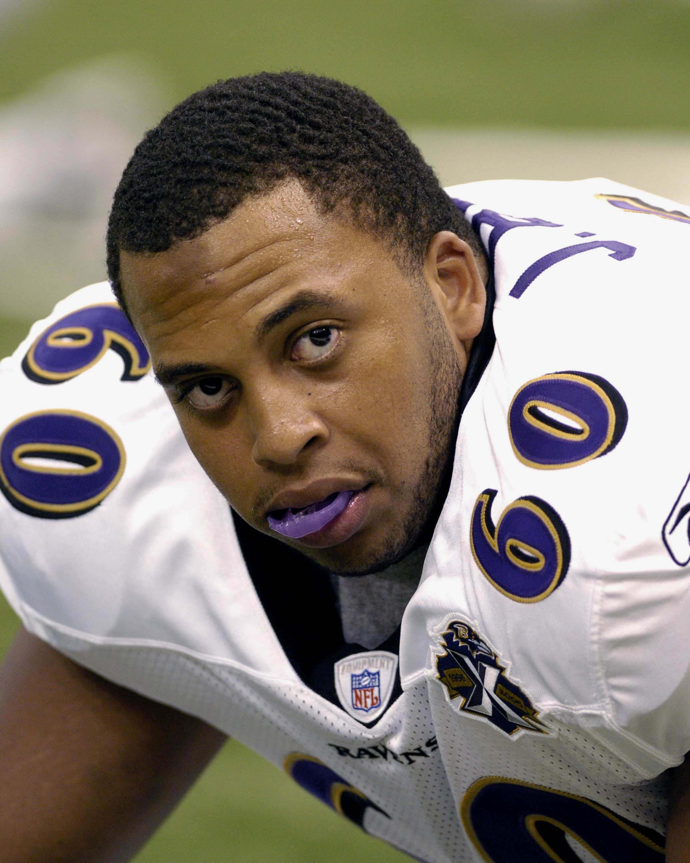 El linier durante un partido de pretemporada el 26 de agosto de 2005, en Nueva Orleans | Fuente: Getty Images