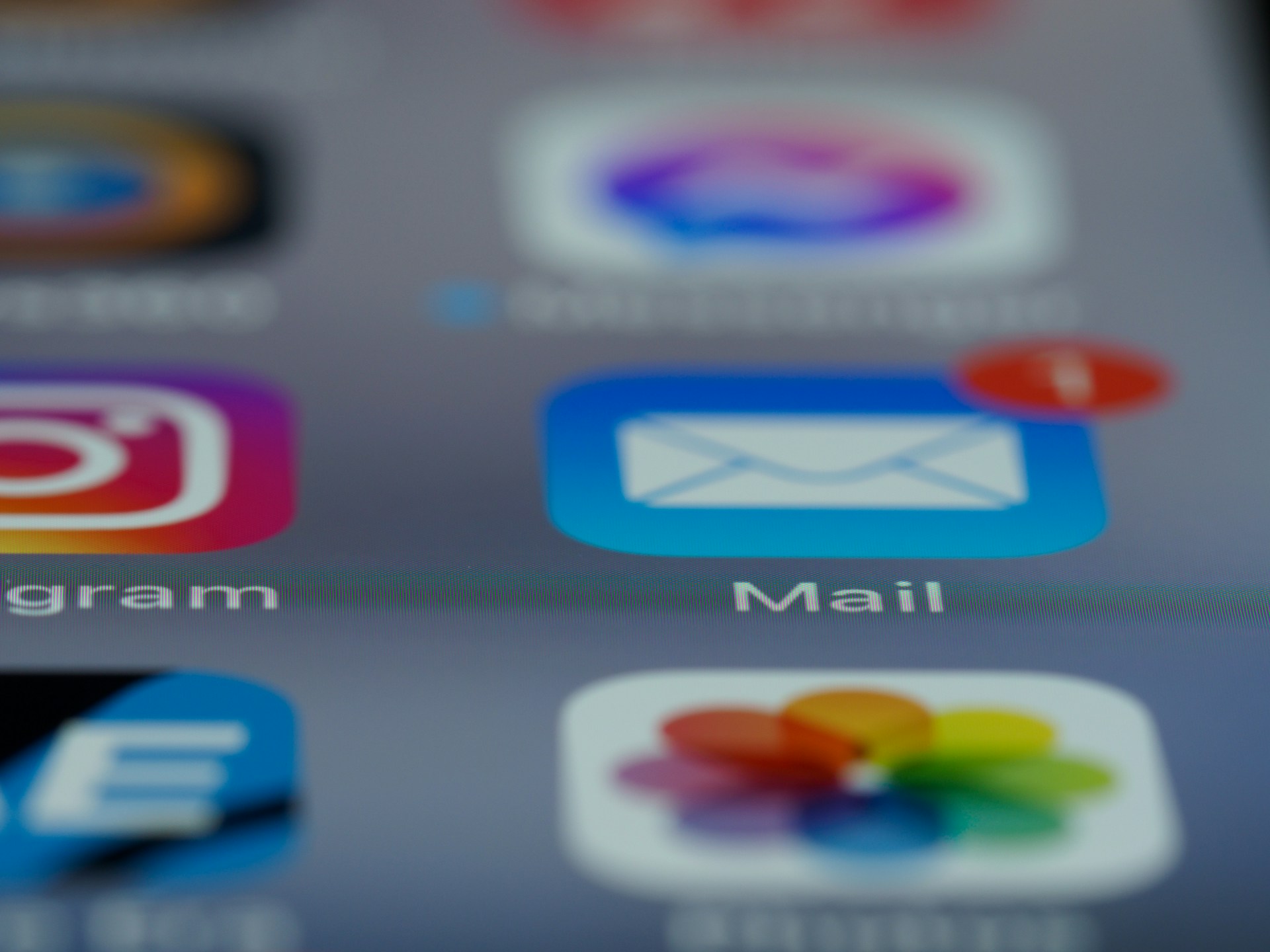 Primer plano de aplicaciones en la pantalla de un dispositivo digital | Fuente: Unsplash