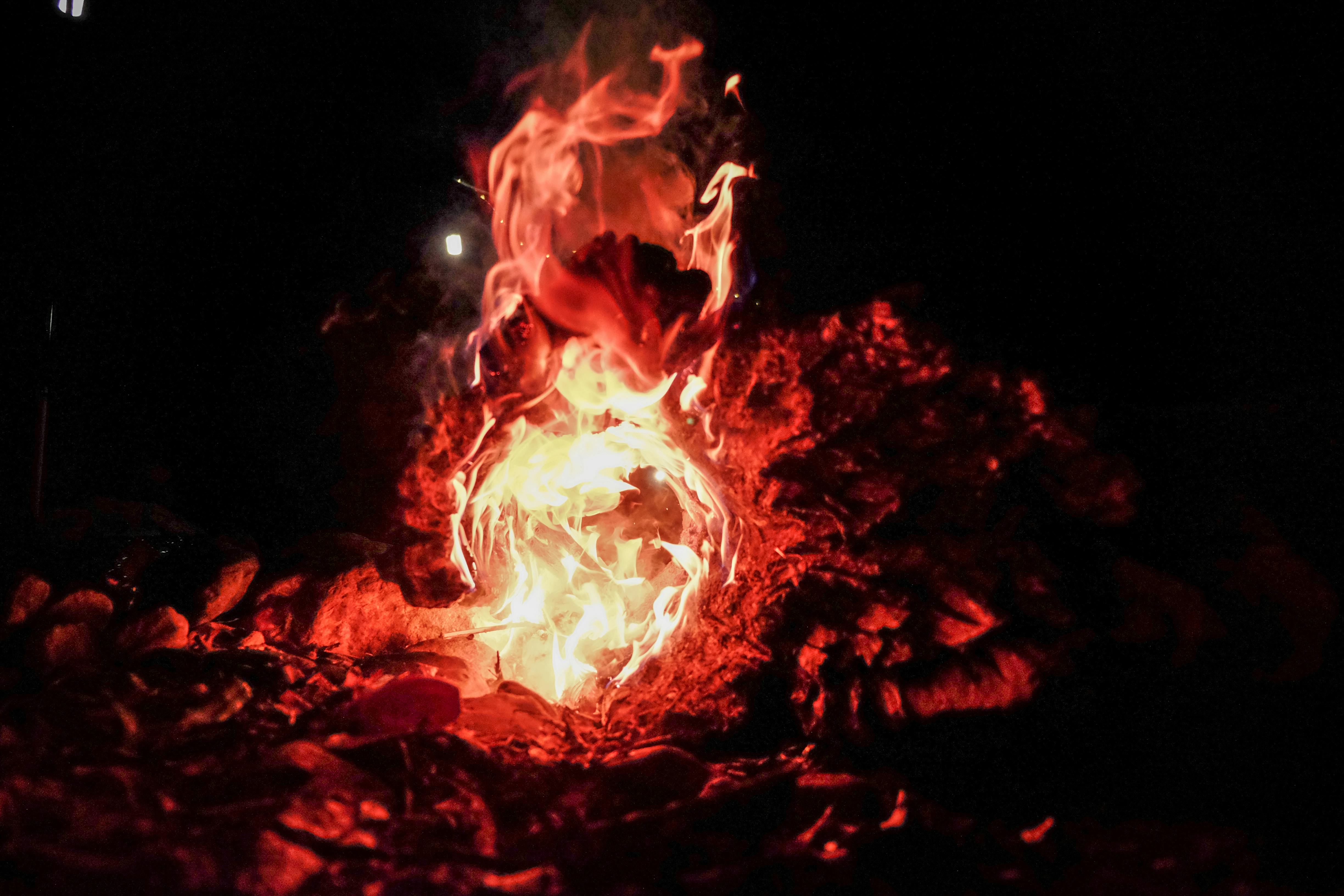 Un fuego voraz | Fuente: Pexels