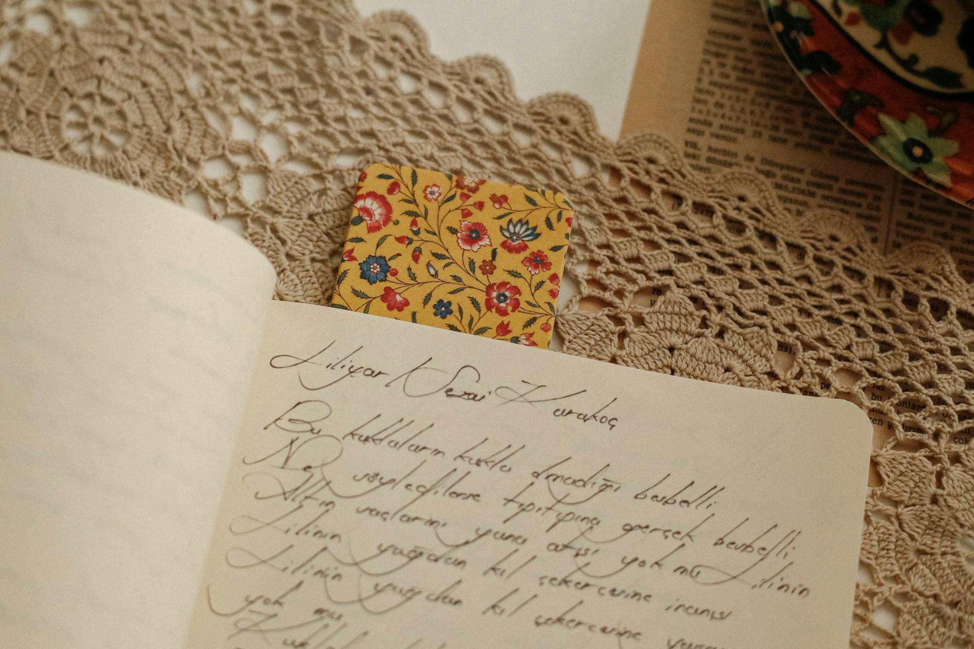 Una nota manuscrita | Fuente: Pexels