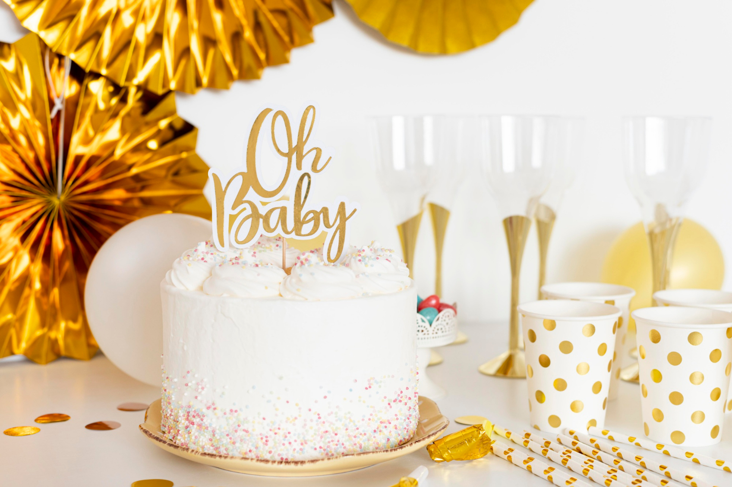 Un Pastel en una mesa de fiesta | Fuente: Freepik
