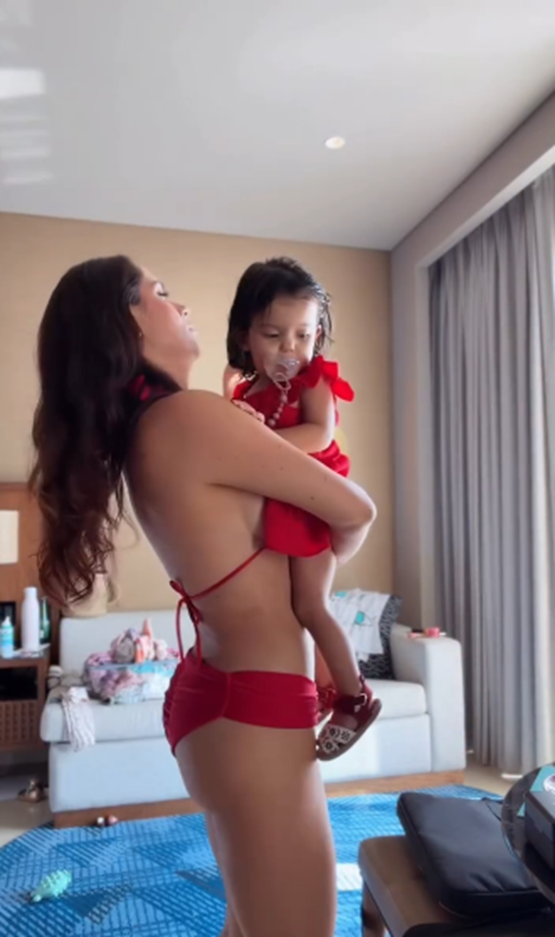 Ana Lucía Domínguez compartiendo junto a su hija Luciana | Fuente: Instagram/analuciado