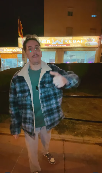 Juan Jyoza perdió la lucha contra el cáncer. | Fuente: Instagram/@JUANJYOZA